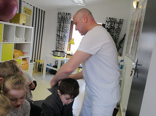 Fryzury,masaże i inne przyjemności-wizyta w zakładzie fryzjerskim