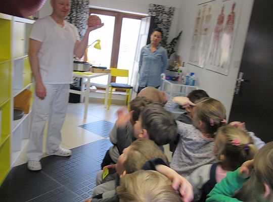 Fryzury,masaże i inne przyjemności-wizyta w zakładzie fryzjerskim