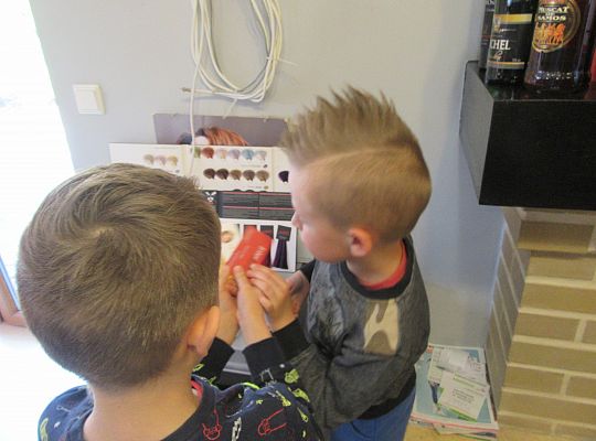 Fryzury,masaże i inne przyjemności-wizyta w zakładzie fryzjerskim