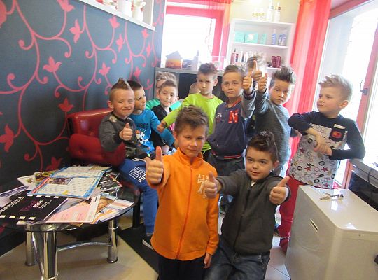 Fryzury,masaże i inne przyjemności-wizyta w zakładzie fryzjerskim