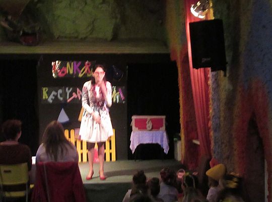 Konkurs recytatorski "O Złotą Różczkę Dobrej Wróżki"