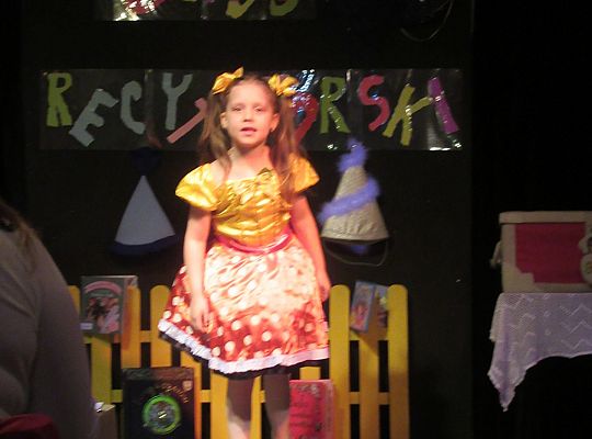 Konkurs recytatorski "O Złotą Różczkę Dobrej Wróżki"