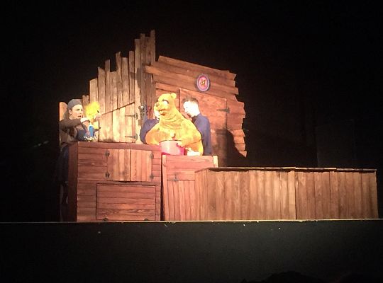 W kinie Fregata na przedstawieniu "Niedźwiedź i Masza" Gr III i IV