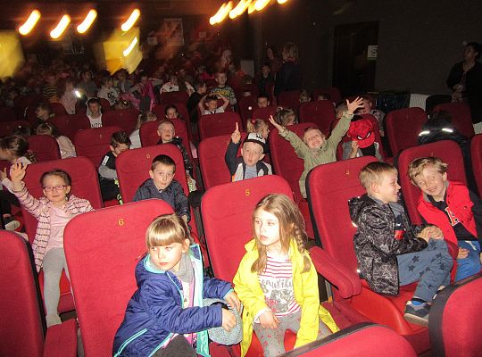W kinie Fregata na przedstawieniu "Niedźwiedź i Masza" Gr III i IV