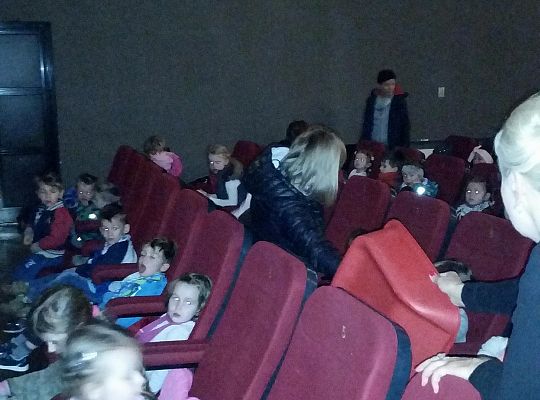 W kinie Fregata na przedstawieniu "Niedźwiedź i Masza" Gr I i II