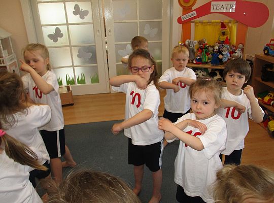 Nie ma to jak zumba-ćwiczymy,tańczymy