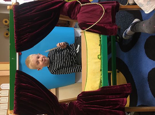 Tworzymy maski teatralne- grupa III