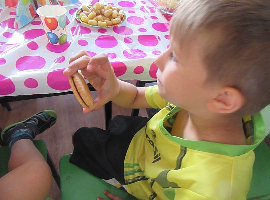 Współpraca ze Szkołą nr 5 -Przedstawienie teatralne