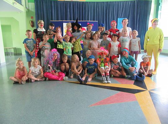 Współpraca ze Szkołą nr 5 -Przedstawienie teatralne