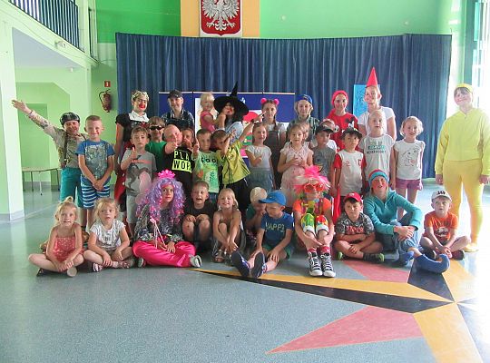 Współpraca ze Szkołą nr 5 -Przedstawienie teatralne