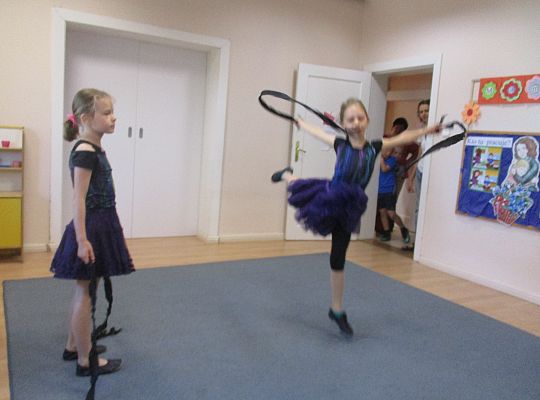 Absolwenci naszego przedszkola z wizytą