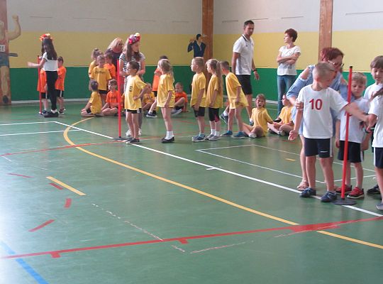 Zawody sportowe w Szkole nr 5