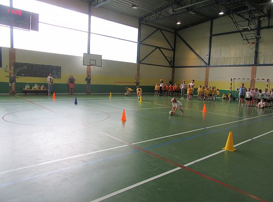 Zawody sportowe w Szkole nr 5