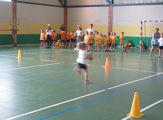 Zawody sportowe w Szkole nr 5