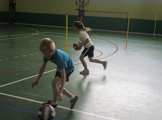 Zawody sportowe w Szkole nr 5