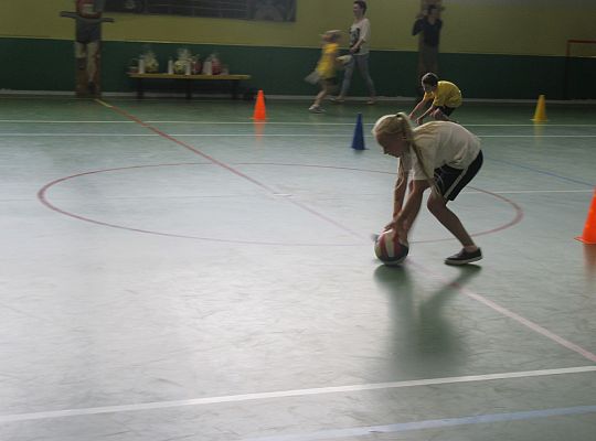 Zawody sportowe w Szkole nr 5