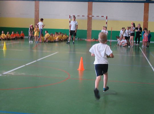Zawody sportowe w Szkole nr 5
