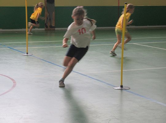 Zawody sportowe w Szkole nr 5