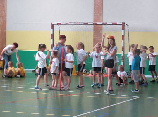 Zawody sportowe w Szkole nr 5