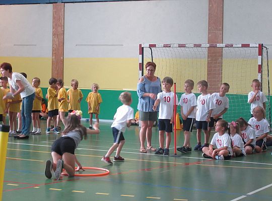 Zawody sportowe w Szkole nr 5