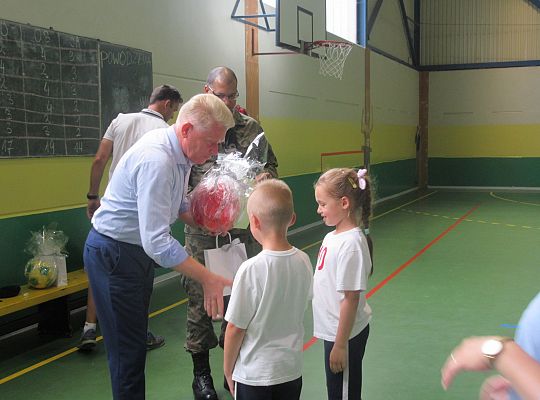 Zawody sportowe w Szkole nr 5