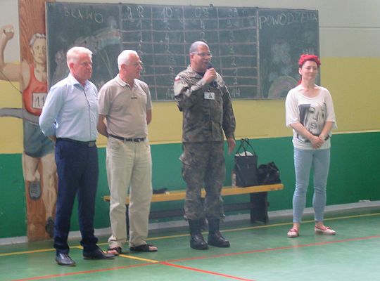 Zawody sportowe w Szkole nr 5