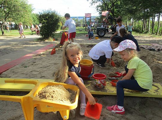 Nowy rok szkolny rozpoczynamy-gr III