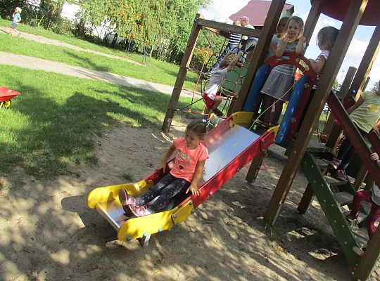 Nowy rok szkolny rozpoczynamy-gr III