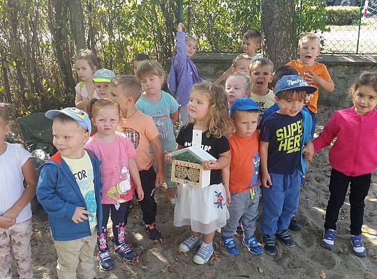 My o pszczółki i owady dbamy,więc domki zakładamy gr. II