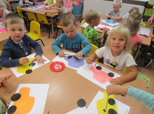 Maluszki zaczynają życie przedszkolaka