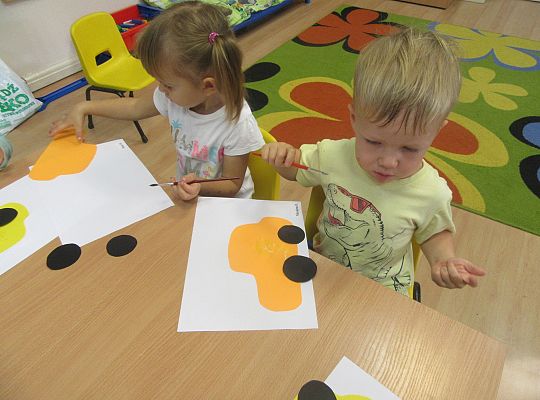 Maluszki zaczynają życie przedszkolaka