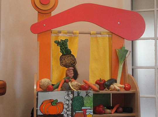 Gr. I i II Teatrzyk " Na straganie"