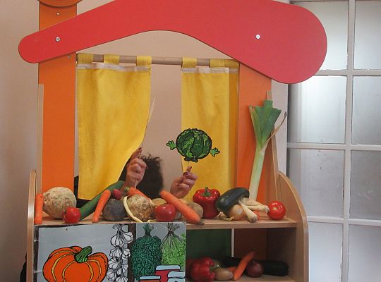 Gr. I i II Teatrzyk " Na straganie"