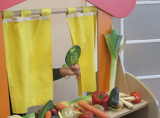 Gr. I i II Teatrzyk " Na straganie"