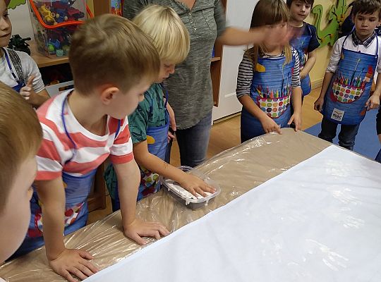 Gr IV-biel i czerwień to nasze barwy-flaga