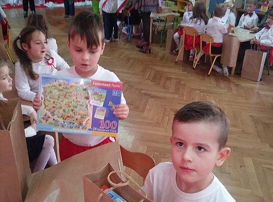 Gr IV-Turniej wiedzy o Polsce w Przedszkolu nr 1 "Kocham Cie Polsko"