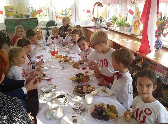 Gr IV-Turniej wiedzy o Polsce w Przedszkolu nr 1 "Kocham Cie Polsko"