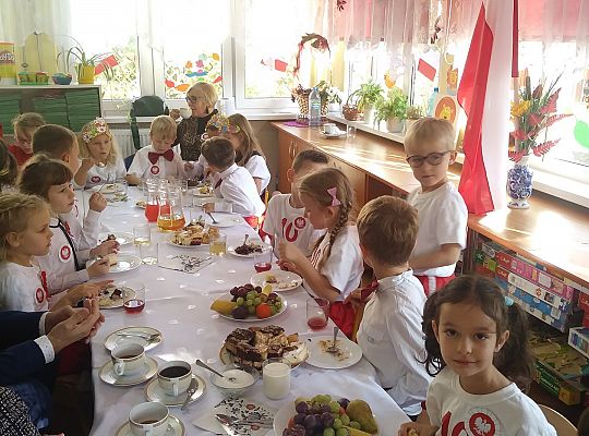 Gr IV-Turniej wiedzy o Polsce w Przedszkolu nr 1 "Kocham Cie Polsko"