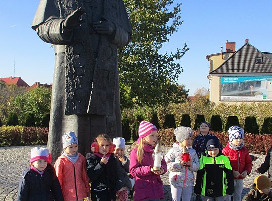 Gr III Wyjście pod pomnik