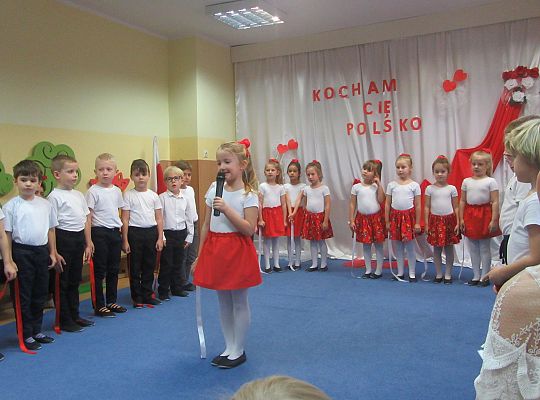 Uroczysty apel z okazji 100 rocznicy Odzyskania Niepodległości