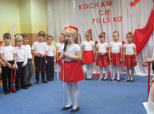 Uroczysty apel z okazji 100 rocznicy Odzyskania Niepodległości