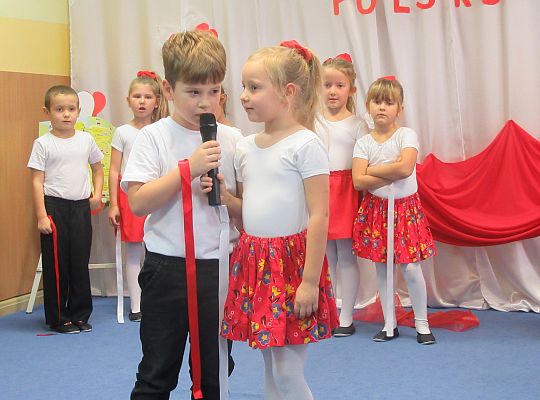 Uroczysty apel z okazji 100 rocznicy Odzyskania Niepodległości