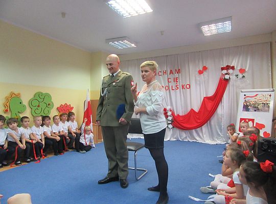 Uroczysty apel z okazji 100 rocznicy Odzyskania Niepodległości