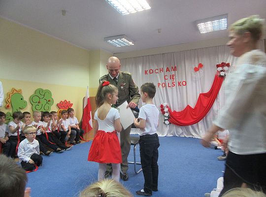 Uroczysty apel z okazji 100 rocznicy Odzyskania Niepodległości