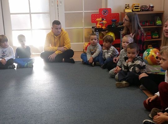 GR. II Wizyta dzieci ze szkoły w Wicku