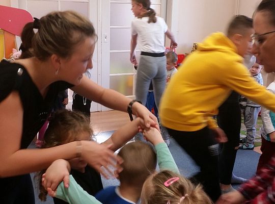 GR. II Wizyta dzieci ze szkoły w Wicku