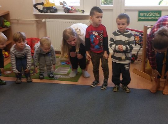 GR. II Wizyta dzieci ze szkoły w Wicku