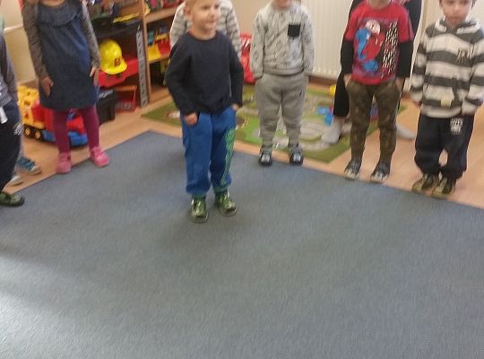 GR. II Wizyta dzieci ze szkoły w Wicku