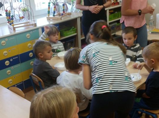 GR. II Wizyta dzieci ze szkoły w Wicku