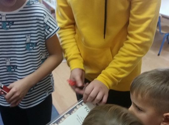 GR. II Wizyta dzieci ze szkoły w Wicku